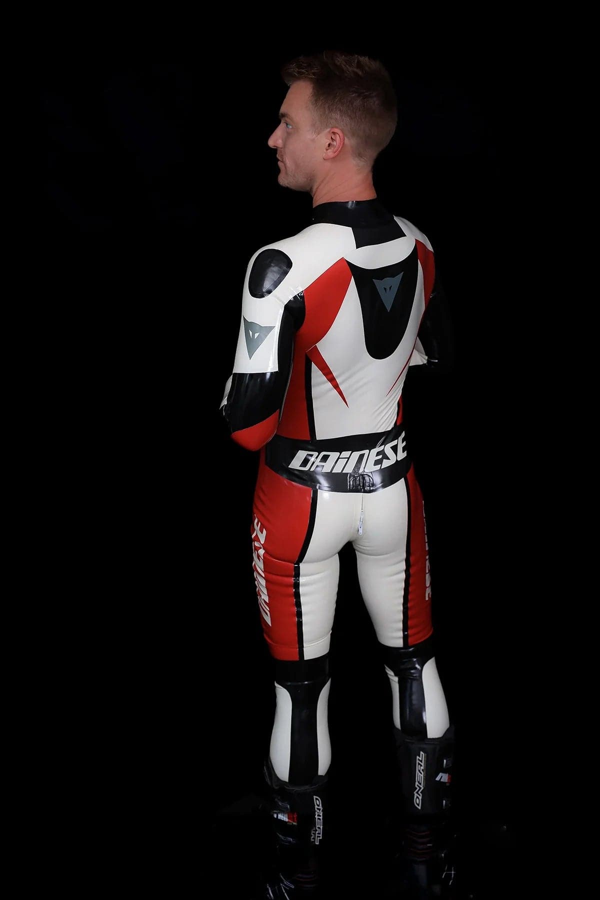 Motorradanzug aus Latex mit Logo für Männer