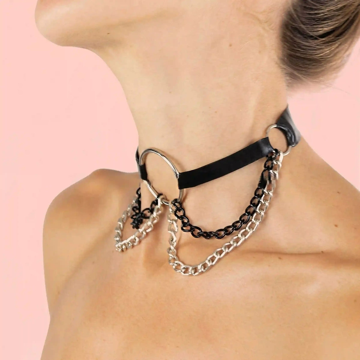 Chic Black Collar with Chains